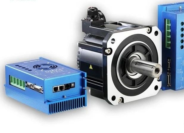 伺服電機-伺服驅動器 伺服電機-伺服驅動器